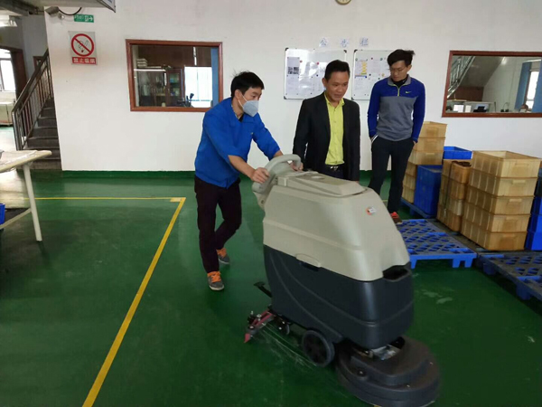 洗地機等清潔設備
