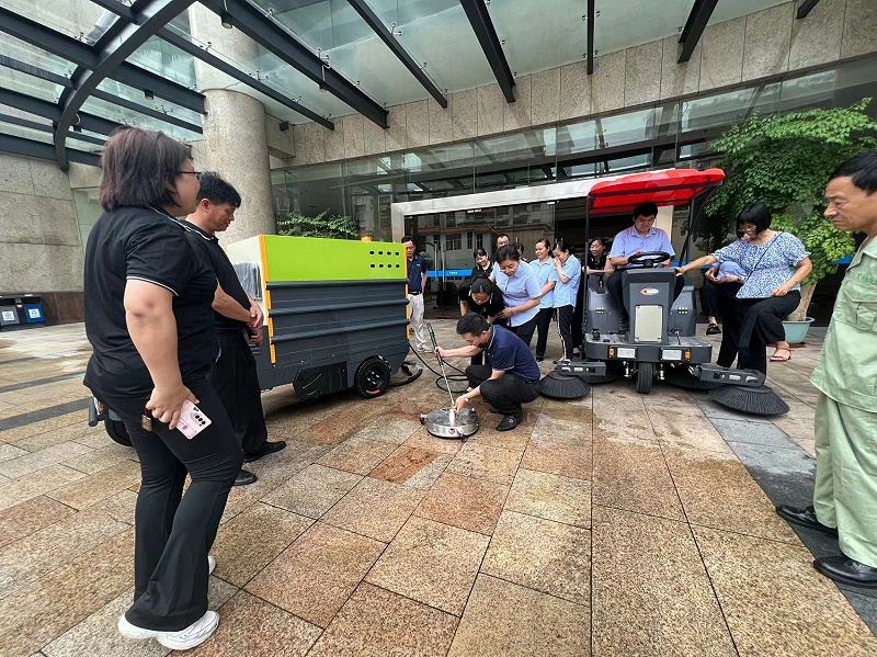 洗地機，掃地車，高壓沖洗車